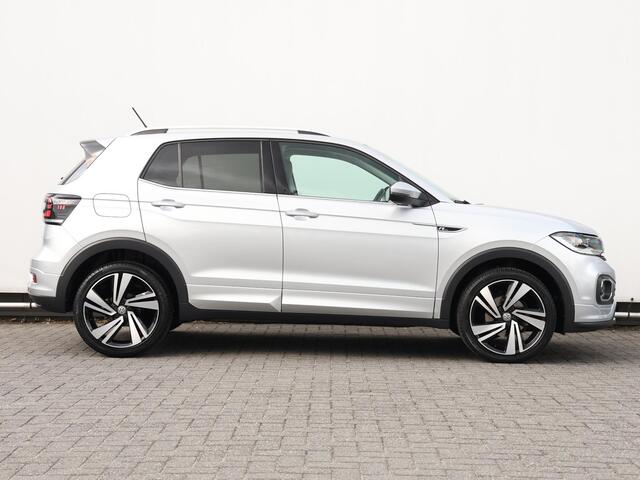 Volkswagen T-Cross 1.0 TSI Style R-Line 115 PK | LED | Adaptive Cruise Controle| Alarm | Side Assist | Camera | Keyless | 18 Inch velgen | Parkeersensoren