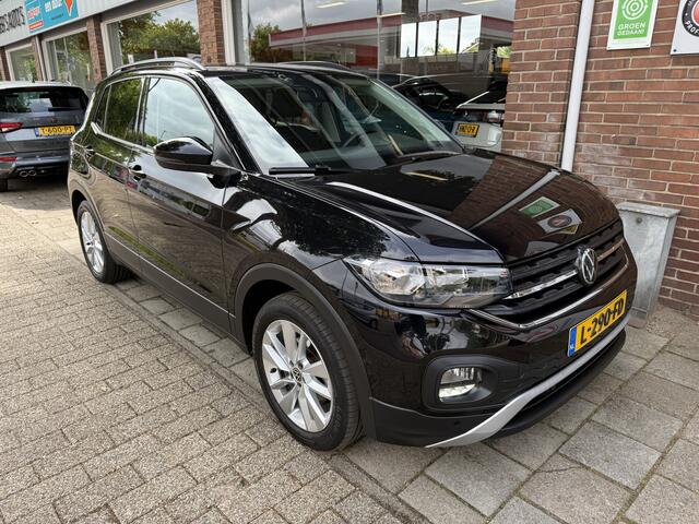 Volkswagen T-Cross 1.0 TSI Life Business | navigatie | cruise control | DAB+ | lichtmetalen wielen |nederlandse auto