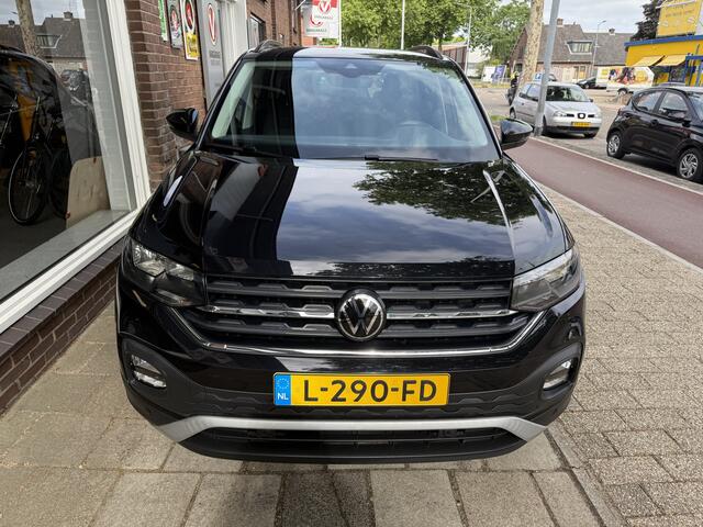 Volkswagen T-Cross 1.0 TSI Life Business | navigatie | cruise control | DAB+ | lichtmetalen wielen |nederlandse auto