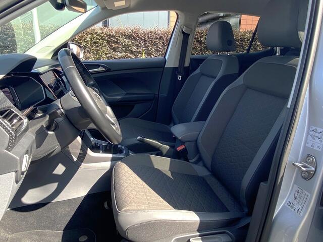Volkswagen T-Cross 1.0 TSi 116pk Style Executive Virtual cockpit, Blind spot, LED Plus, Navi, CarPlay, Clima, Cruise, etc.