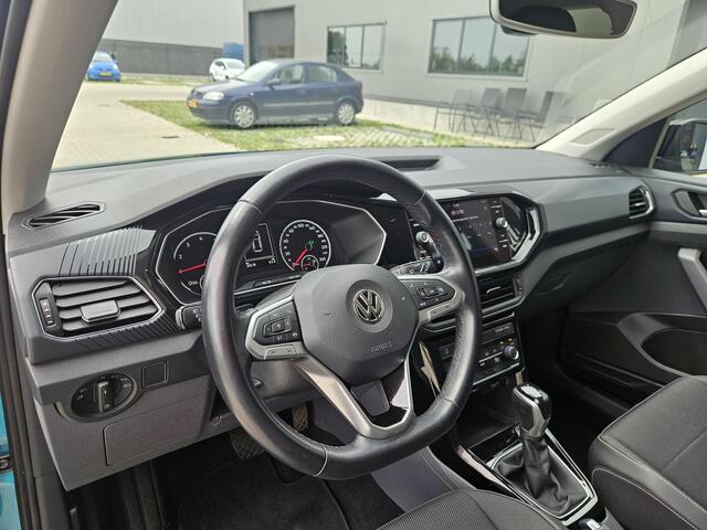 Volkswagen T-Cross 1.0 TSI R-Line Automaat 1e eig 30.000km