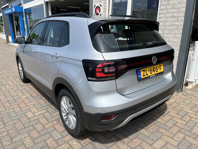 Volkswagen T-Cross 1.0 TSI Life / APP-CONNECT/ NAVI/ ADAPT. CRUISE/ DAB/ CLIMA/ 16" LMV/ BLUETOOTH/ LEDER MULTIFUNC. STUUR