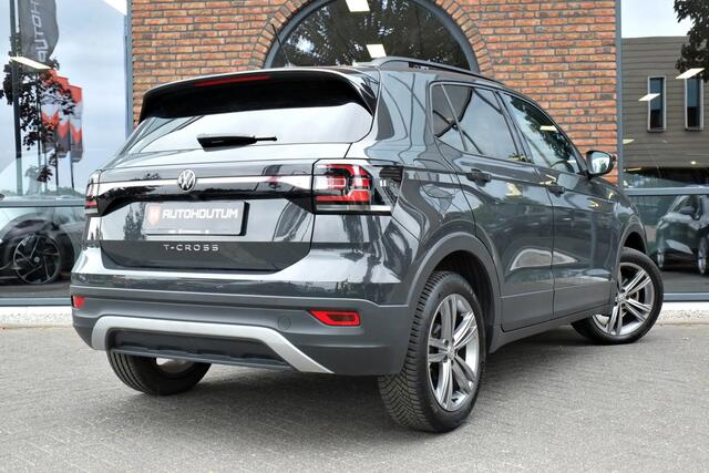 Volkswagen T-Cross 1.0 TSI Life Navigatie, Virtual cockpit, Achteruitrijcamera