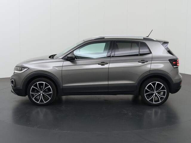 Volkswagen T-Cross 1.0 TSI Style | Virtual Cockpit | Parkeercamera | Climate Control | Cruise Control Adaptief | Navigatie via Carplay |
