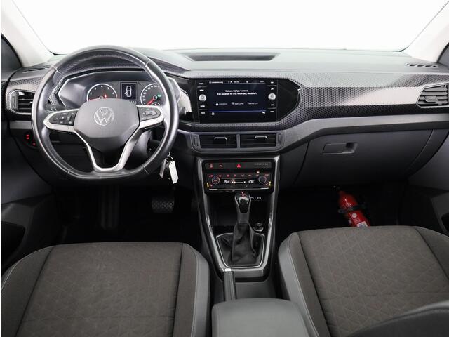 Volkswagen T-Cross 1.0 TSI Style 110 pk Automaat (DSG) | Navigatie | Parkeersensoren | Achteruitrijcamera | Adaptieve cruise control | LED koplampen | Stoelverwarming |