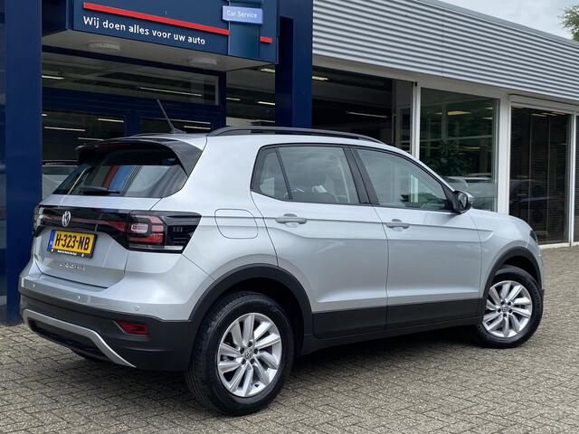 Volkswagen T-Cross 1.0 TSI Life / Automaat / NL-Auto / 42.000 Km / Apple-Carplay & Android-Auto / DAB / Navi / Stoelverwarming / Adaptieve Cruise-Control / Lane-Assist / Climate-Control / ELKTR-Pakket / PDC Achter / LMV 16'' / ENZ.
