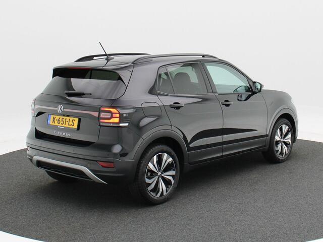 Volkswagen T-Cross 1.0 TSi 110 Pk Life Business | Full LED | Adaptive Cruise | Camera | Parkeersensoren | Climate Control | Carplay | Navigatie | Privacy Glass | 17 Inch | 60.210 Km!!