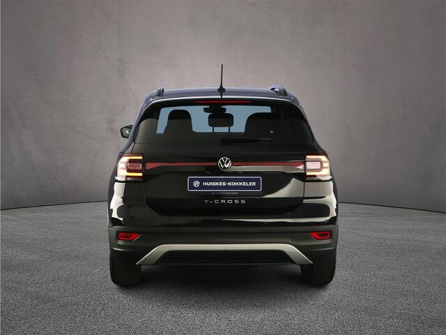 Volkswagen T-Cross Life 1.0 TSI 110pk DSG Automaat Adaptive cruise control, Achteruitrijcamera, Stoelverwarming, App connect, DAB, Radio, Airco, Bluetooth