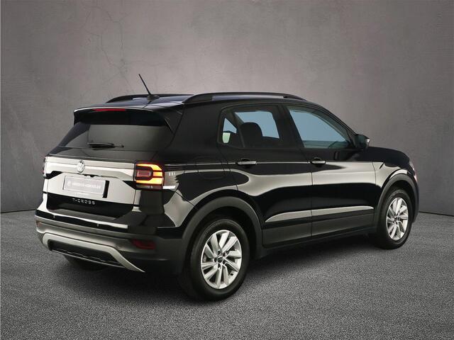 Volkswagen T-Cross Life 1.0 TSI 110pk DSG Automaat Adaptive cruise control, Achteruitrijcamera, Stoelverwarming, App connect, DAB, Radio, Airco, Bluetooth