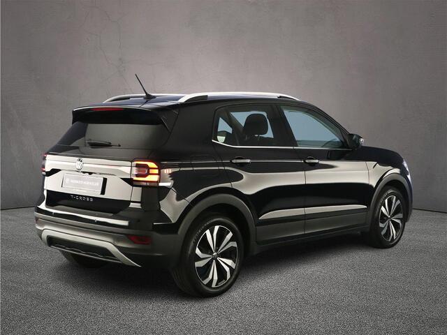 Volkswagen T-Cross Style 1.0 TSI 110pk DSG Automaat Adaptive cruise control, Achteruitrijcamera, Stoelverwarming, App connect, Parkeersensoren, LED koplampen, DAB, Radio