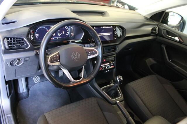 Volkswagen T-Cross 1.0 TSI Style Stoelverwarming / Adaptieve cruise control / clima