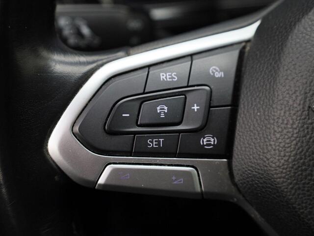 Volkswagen T-Cross 1.0TSI/95PK R Line · Navigatie · Camera+Parkeersensoren · LED