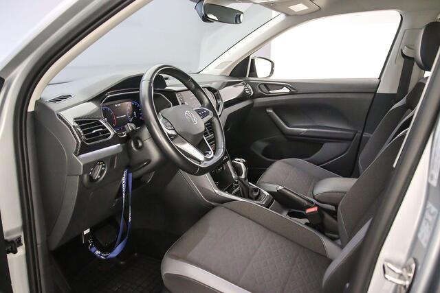 Volkswagen T-Cross Style 1.0 TSI 110pk DSG Automaat Adaptive cruise control, Achteruitrijcamera, LED koplampen, Stoelverwarming, Parkeersensoren, Airco, App connect