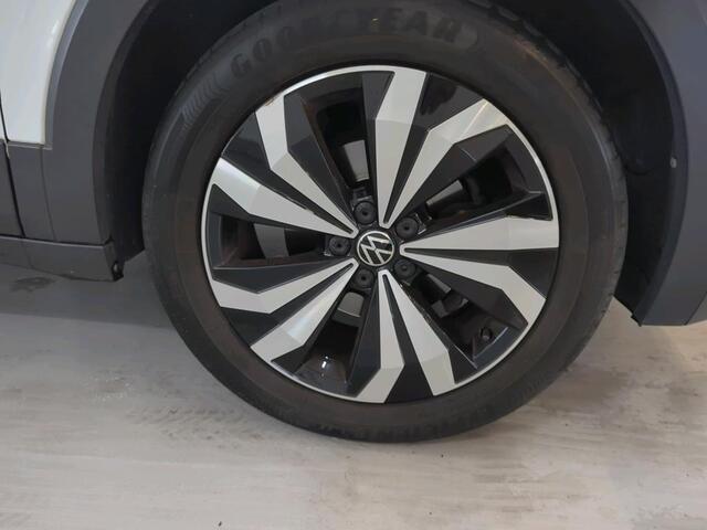Volkswagen T-Cross 1.0 TSI 110pk DSG Life / App / Climate Control / Camera / 16" LMV