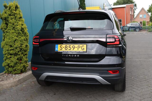 Volkswagen T-Cross 1.0 TSI Life AC|CARPLAY|ADAPT.CRUISE|NAV|DAB|LMV|PDC