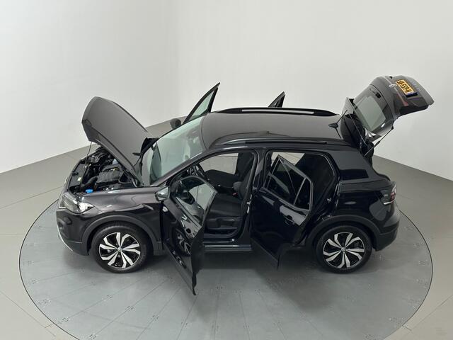 Volkswagen T-Cross 1.0 TSI LIFE EXECUTIVE BLACKLINE
