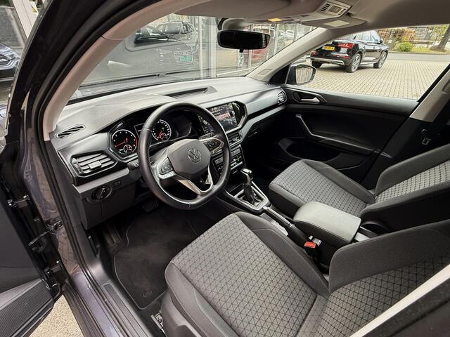Volkswagen T-Cross 1.0 TSI AUTOMAAT *!* CARPLAY/ RADAR/ 17 DKM/ PRIVACY GLAS *!*