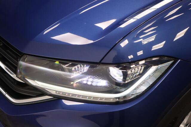Volkswagen T-Cross 1.0 TSI Style Business R Navigatie Full-led Adaptive-cruise
