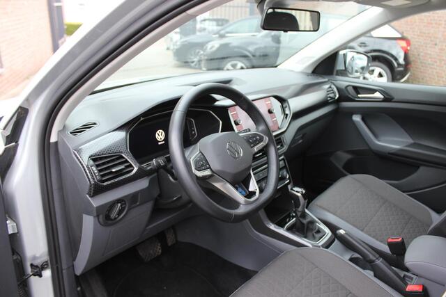 Volkswagen T-Cross 1.0 TSI Style Executive Pack, Navigatie/Carplay, Winter Pack, ACC, Dig Instrumenten Paneel DSG