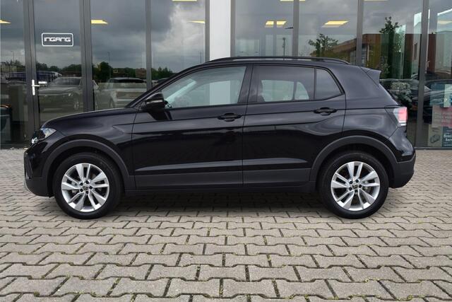 Volkswagen T-Cross 1.0 TSI Life Edition | ACC | Camera | Trekhaak |