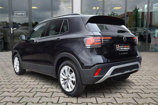 Volkswagen T-Cross 1.0 TSI Life Edition | ACC | Camera | Trekhaak |