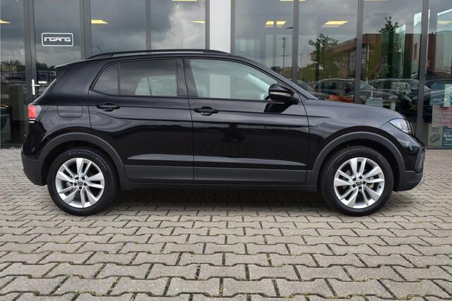 Volkswagen T-Cross 1.0 TSI Life Edition | ACC | Camera | Trekhaak |