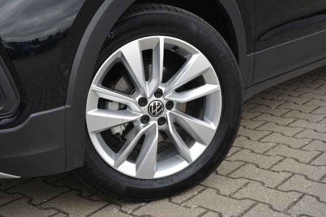 Volkswagen T-Cross 1.0 TSI Life Edition | ACC | Camera | Trekhaak |