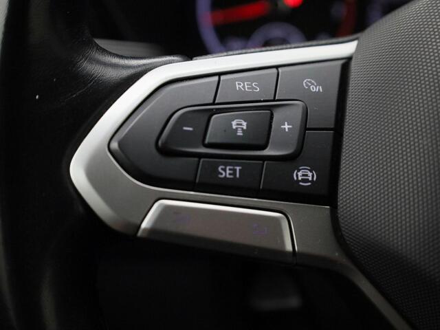 Volkswagen T-Cross 1.0TSI/110PK DSG Life Business · Camera · Apple/Android Car Play · Navigatie