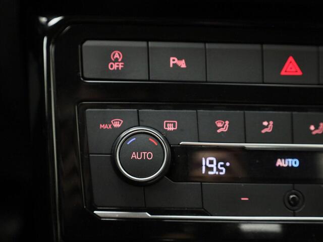 Volkswagen T-Cross 1.0TSI/110PK DSG Life Business · Camera · Apple/Android Car Play · Navigatie