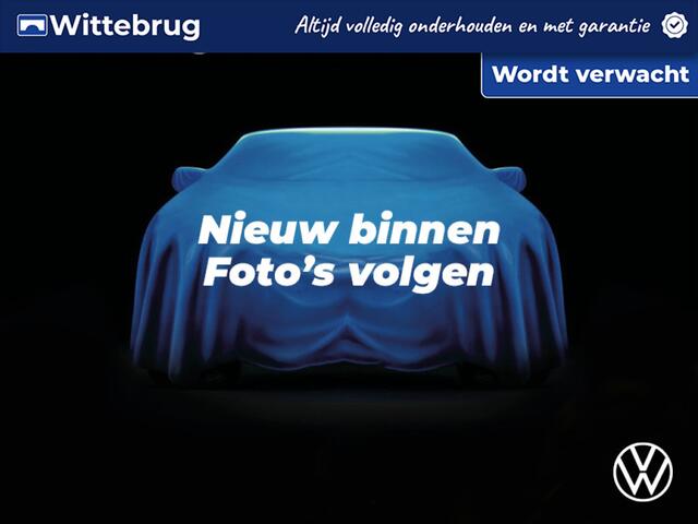 Volkswagen T-Cross 1.0 TSI Life Edition / 17" LMV / App Connect / Camera / Keyless / LED / Stoelverwarming / Digital Cockpit