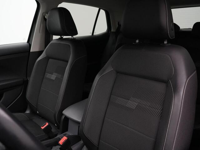 Volkswagen T-Cross 1.0 TSI 116 pk DSG R-Line | Trekhaak | Achteruitrijcamera | Navigatie | Stoelverwarming | Adaptive Cruise