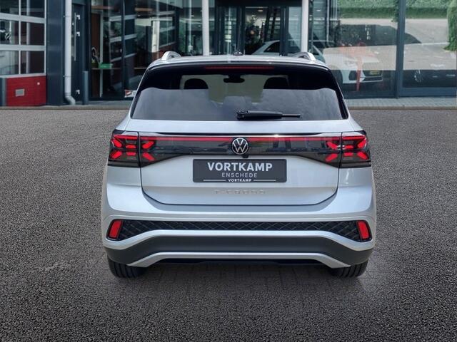Volkswagen T-Cross 1.5 TSI DSG R-LINE TREKHAAK/CAMERA/CARPLAY/ACC/STOELVERW