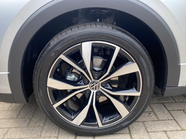 Volkswagen T-Cross 1.5 TSI DSG R-LINE TREKHAAK/CAMERA/CARPLAY/ACC/STOELVERW