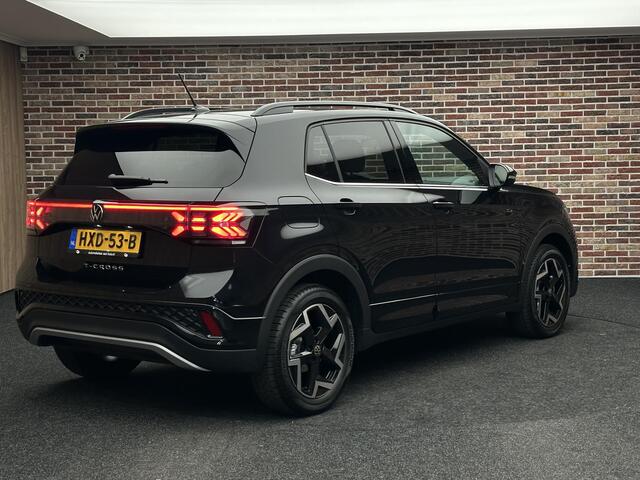 Volkswagen T-Cross 1.0 TSI R-Line Edition BTW Camera Stoelvrwm Virtual R