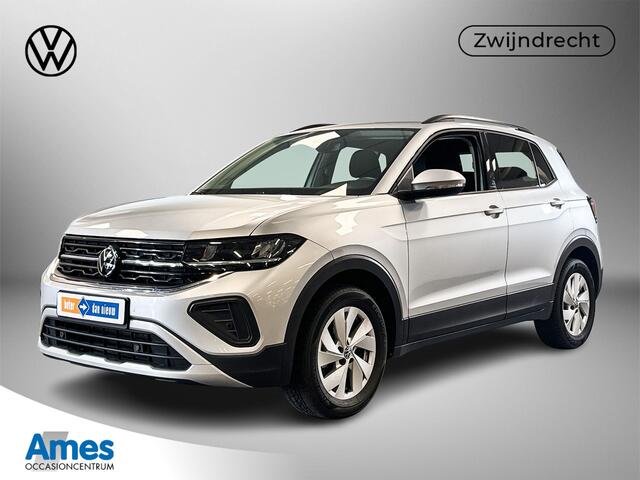 Volkswagen T-Cross 1.0 TSI 116pk Life Edition Adaptive Cruise Control / Stoelverwarming / Parkeer Sensoren