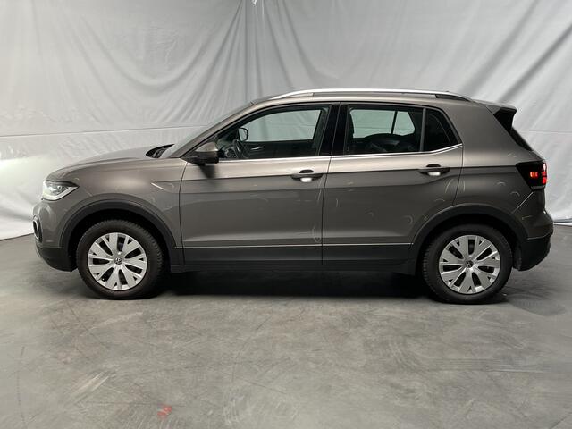 Volkswagen T-Cross 1.0 TSI Style / TREKHAAK AFNEEMBAAR/ CAMERA/ PARK. SENSOREN/ STOELVERWARM./ LED/ ADAPT. CRUISE/ BLUETOOTH/ NAVI/ CLIMA/ DAB/ 17" LMV