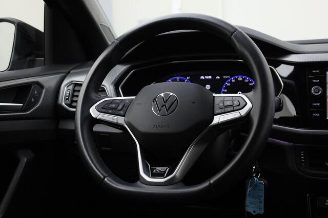 Volkswagen T-Cross 1.0 Tsi 110pk DSG R-Line · Camera · Apple/Android Car Play · P-Sensoren · Virtual Cockpit · Climatronic · 18'' Inch ·