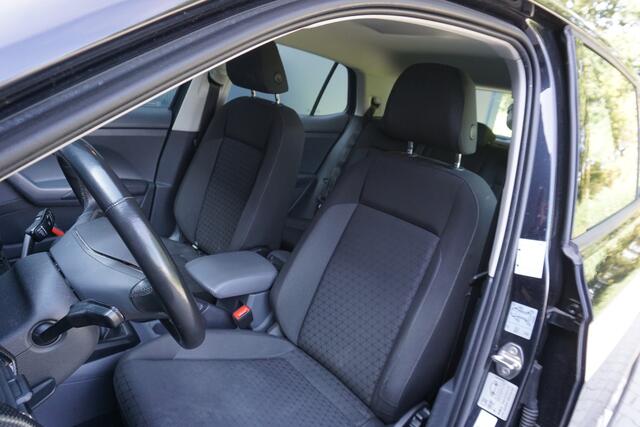 Volkswagen T-Cross 1.0 TSI Life Business | Origineel NL | Climate | ACC | PDC | Navigatie |