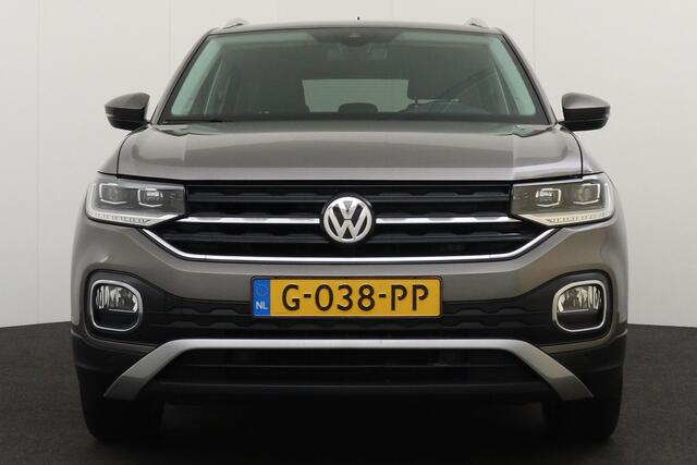 Volkswagen T-Cross 1.6 Aut. TDI Style Digi.Dash Half-Leder Camera Climate