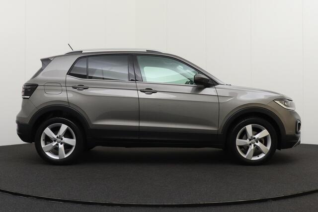 Volkswagen T-Cross 1.6 Aut. TDI Style Digi.Dash Half-Leder Camera Climate