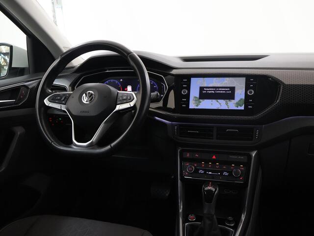Volkswagen T-Cross 1.0 TSI Style | Navigatie | Parkeersensoren | Stoelverwarming | Keyless Go | Cruise Control Adaptief |