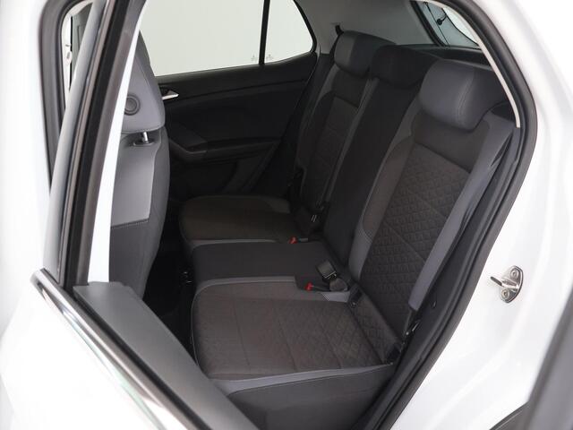 Volkswagen T-Cross 1.0 TSI Style | Navigatie | Parkeersensoren | Stoelverwarming | Keyless Go | Cruise Control Adaptief |