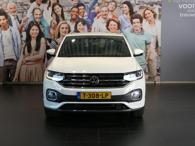 Volkswagen T-Cross 1.5 TSI Style Business R *Volledig digitaal instrumentenpaneel!* - 18" LMV, stoelverwarming, adaptive cruise,