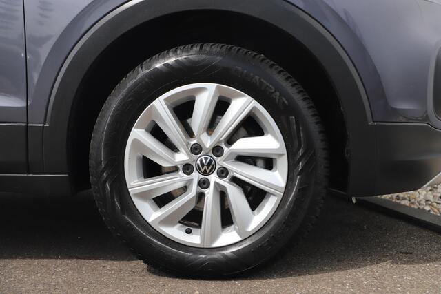 Volkswagen T-Cross 1.0 TSI Life 110PK Trekhaak Navigatie Achteruitrijcamera Carplay Android Airco All season banden!