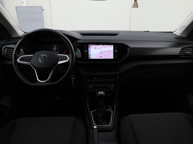 Volkswagen T-Cross 1.0TSI/95PK Life Business · Navigatie · Apple/Android Car Play · Trekhaak · Clima ·