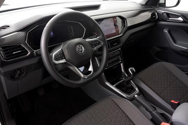 Volkswagen T-Cross 1.0 TSI Life CAMERA | DIG. COCKPIT | ADAPTIVE | CARPLAY | LED