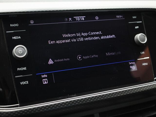 Volkswagen T-Cross 1.0TSI/95PK Life · Apple/Android Car Play · Parkeersensoren · Adaptive cruise control ·