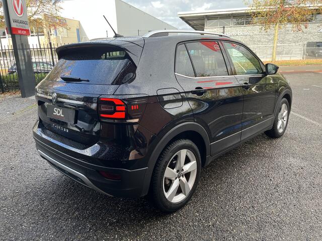 Volkswagen T-Cross 1.5 TSI Style // LED // ADAPT. CRUISE // CLIMA // CAMERA+SENSOREN // APPLE-ANDROID AUTO // STOELVERWARMING //