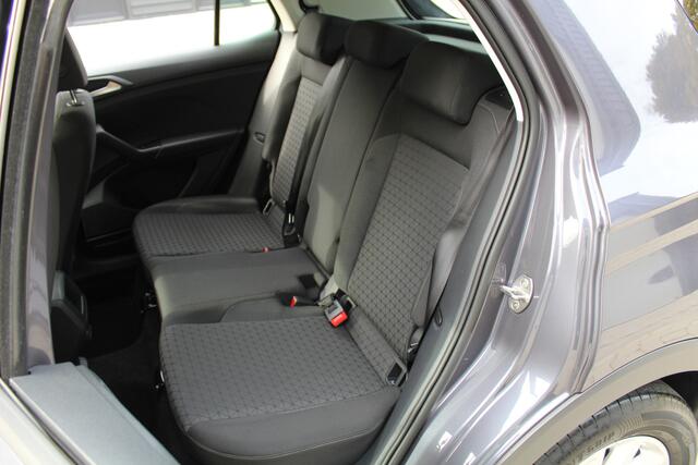 Volkswagen T-Cross 1.0 TSI Life | Dealer onderhouden | Apple carplay / Android auto