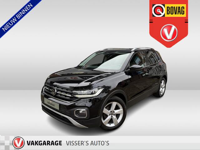 Volkswagen T-Cross 1.0 TSI Style | airco | apple carplay/android auto | 17 inch lichtmetalen velgen | trekhaak meerprijs 899.00 euro